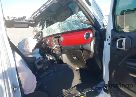 2021 Jeep Wrangler Unlimited Rubicon 4X4 z USA, uszkodzony, nr VIN 1C4HJXFNXMW717312